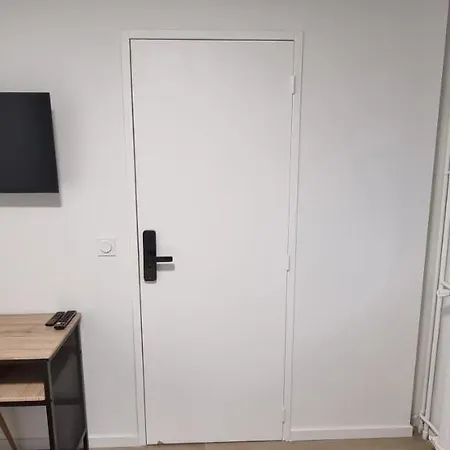 Chambres Avec Douche Privative Dans Appartement Partage - Metro - Wifi Toulouse Extérieur photo