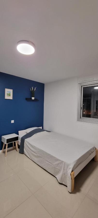 Apartment Avec Douche Privative Dans Partage - Metro - Wifi